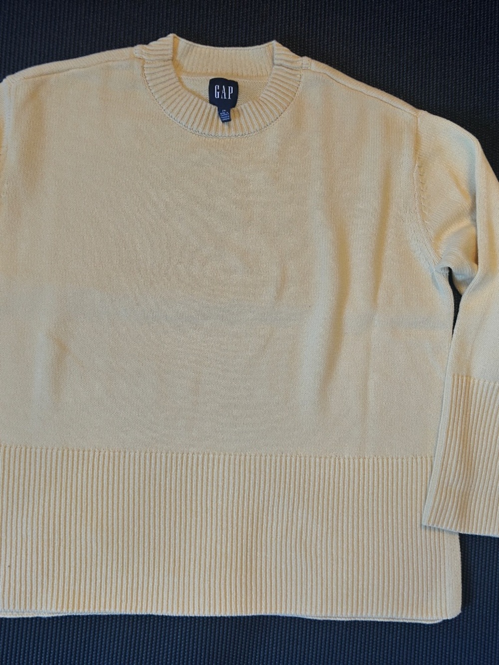 Ladies Gap Sweater